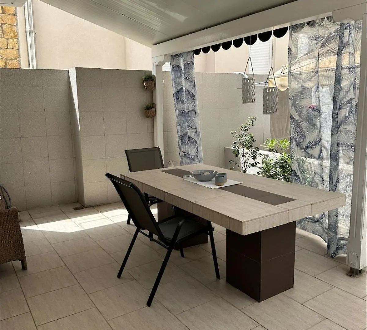 Studio Green Patio Hanioti